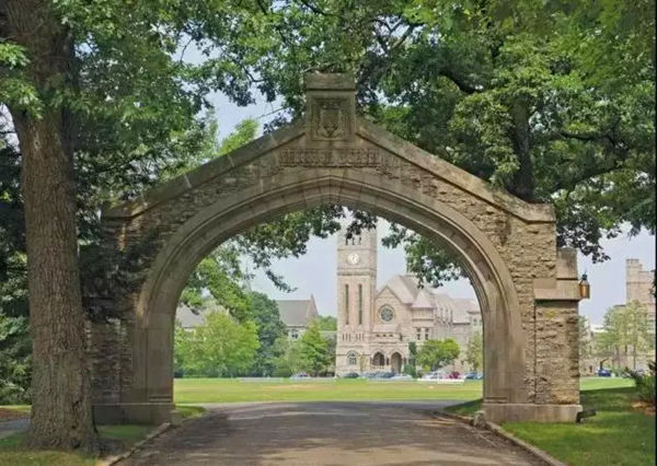 嘉德圣玛丽学校实景图